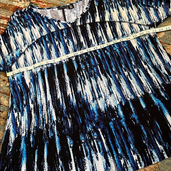 Willi Smith Blue and Black Patterned Top - Picture 3 of 6